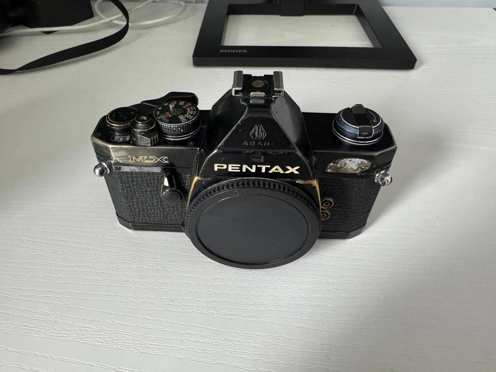 Плёночный фотоаппарат Pentax MX с объективами