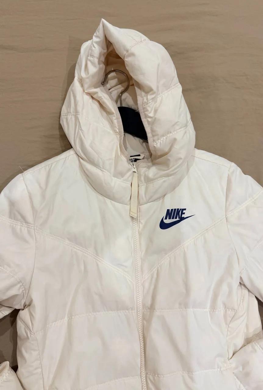 Куртка Nike и платье Zara, Самгори