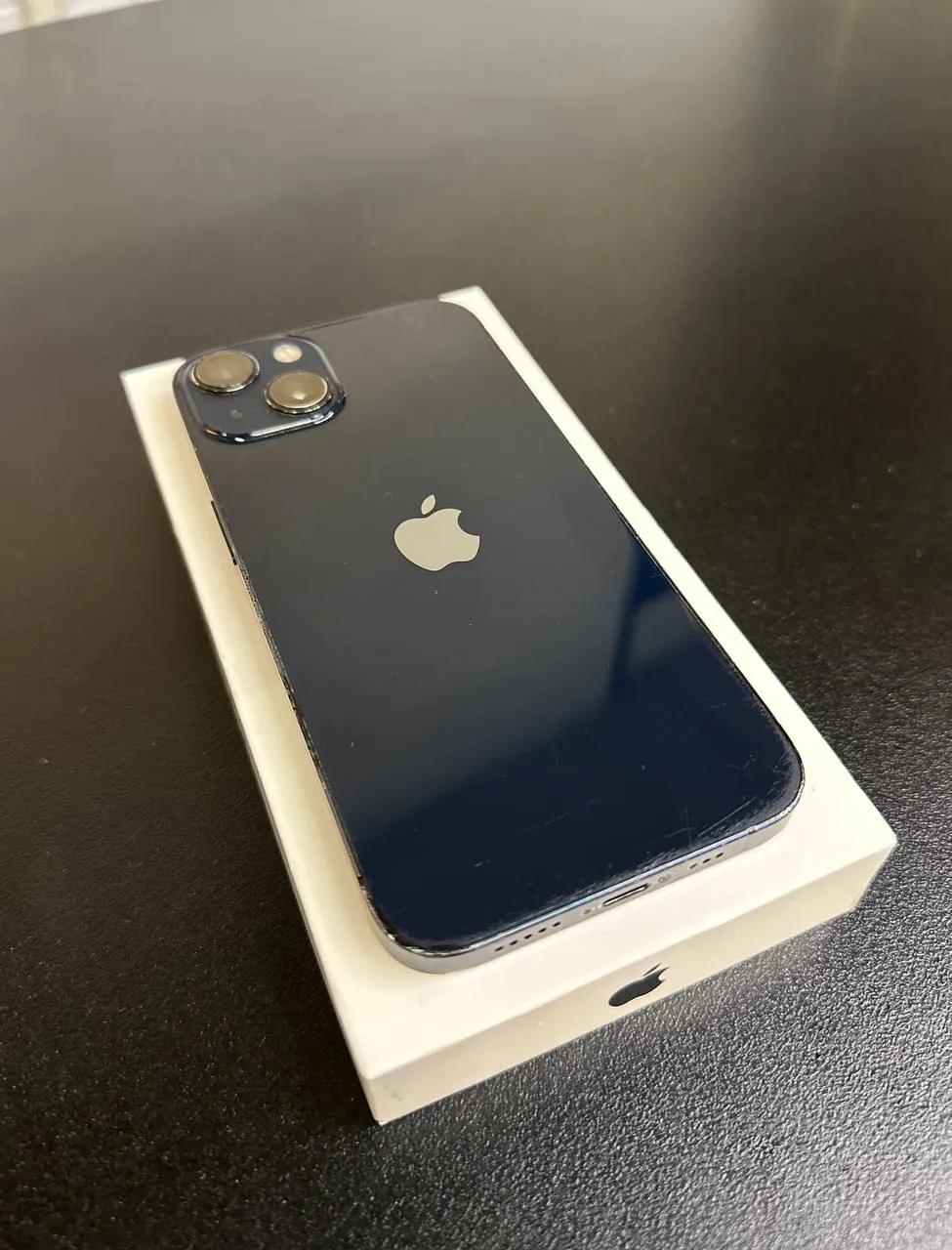 IPhone 13 128 ГБ, батарея 79%