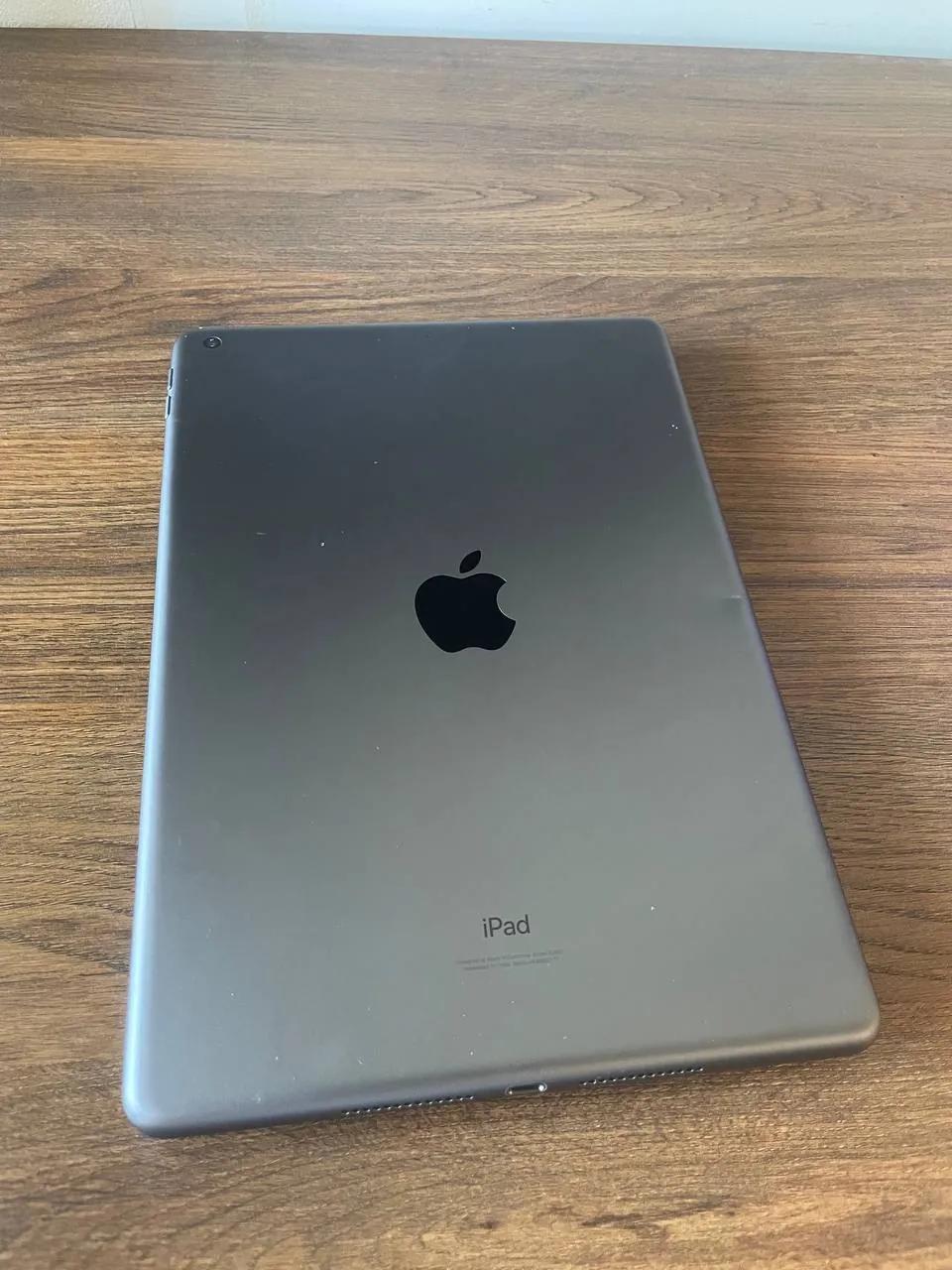 IPad 9 поколения 64GB Wi-Fi Space Gray