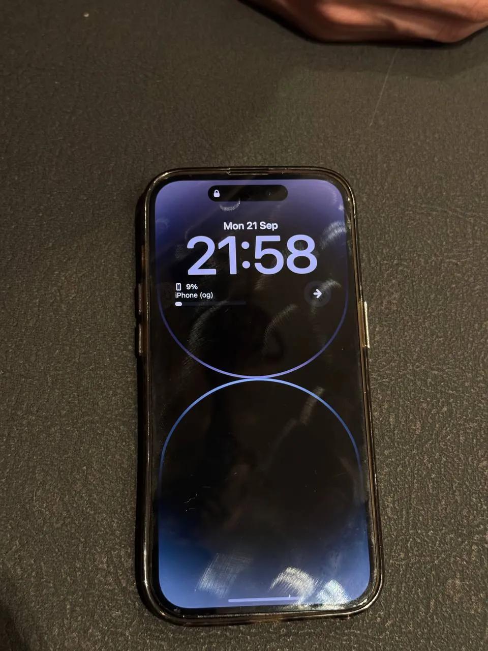 IPhone 14 Pro в хорошем состоянии