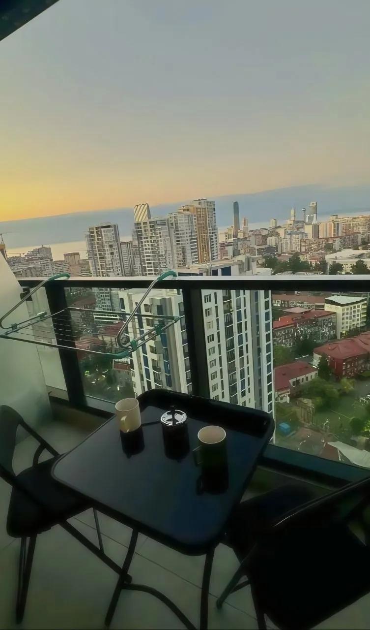 Квартира с 1 спальней в Black Sea Tower