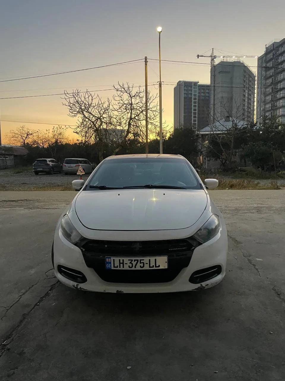 Автомобиль Dodge Dart