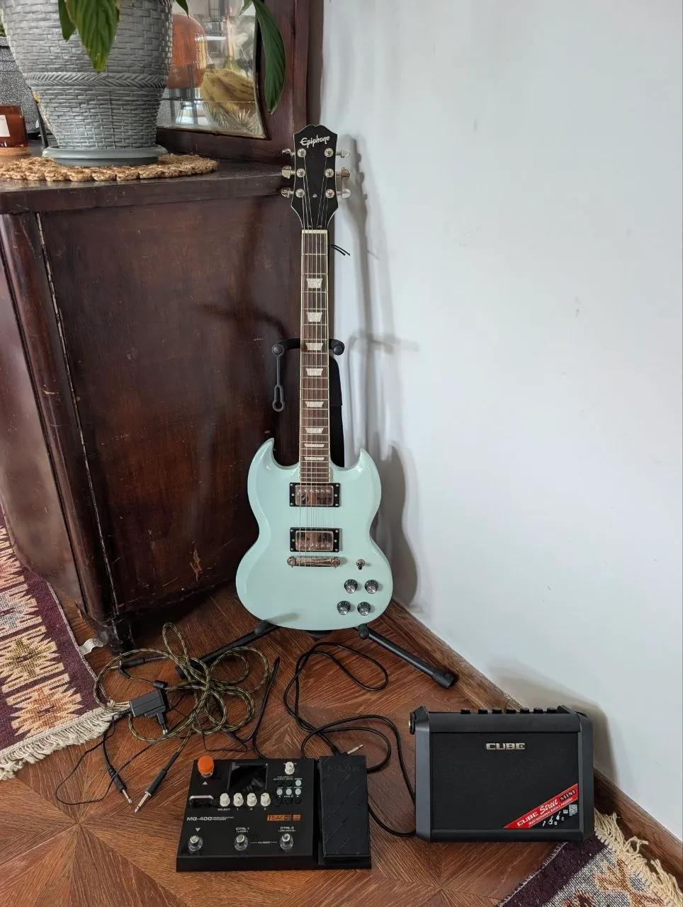 Гитарный сет Epiphone SG с процессором и комбиком