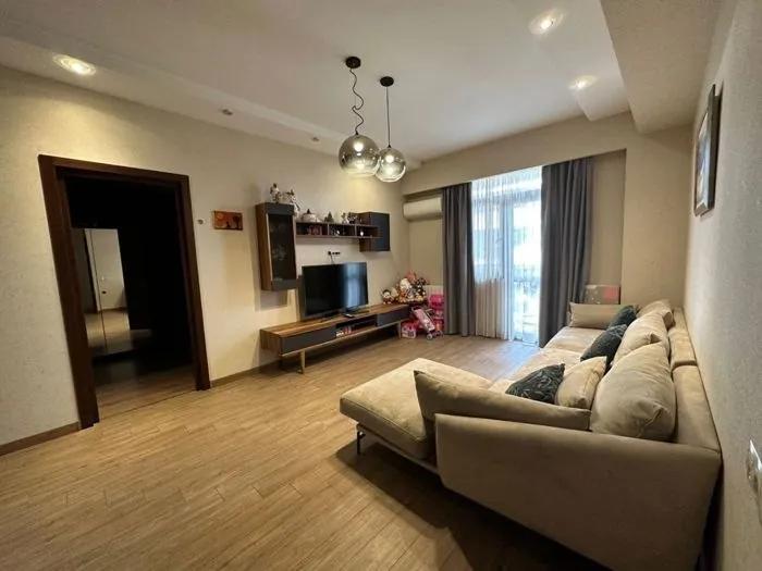 Квартира 90 м² с 2 санузлами в Сабуртало