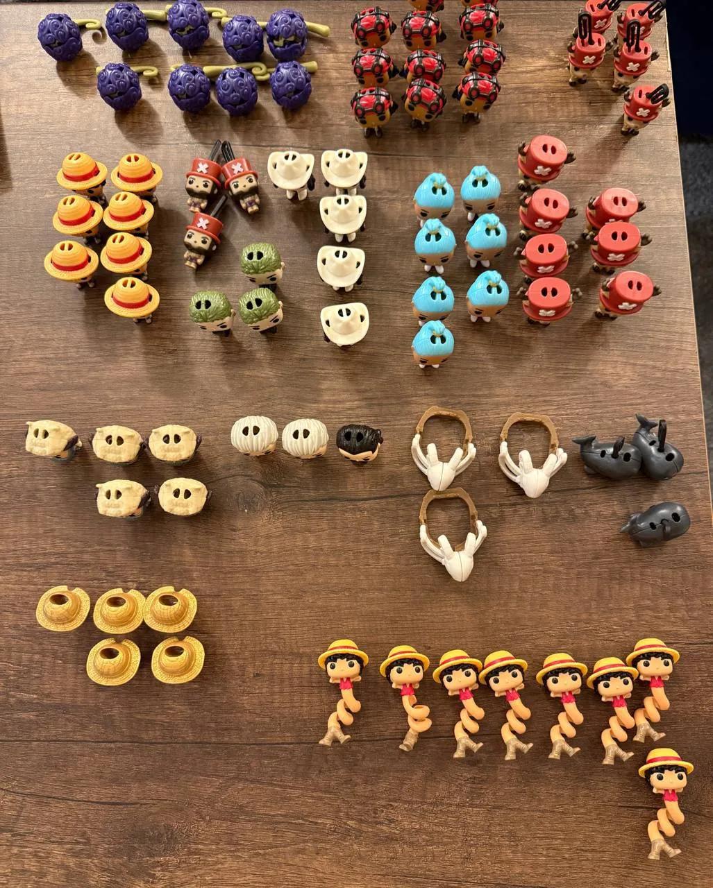 Игрушки Kinder Joy One Piece