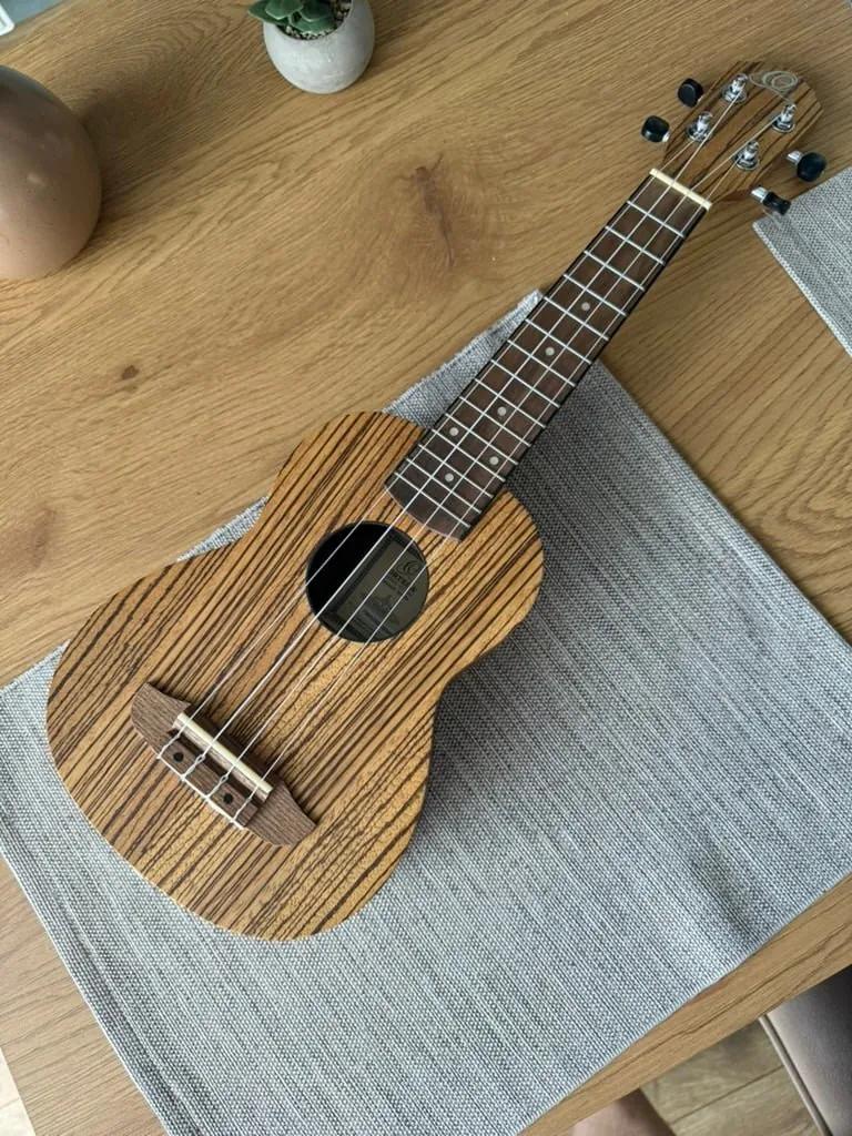 Укулеле Ortega RFU10Z Zebrawood с чехлом