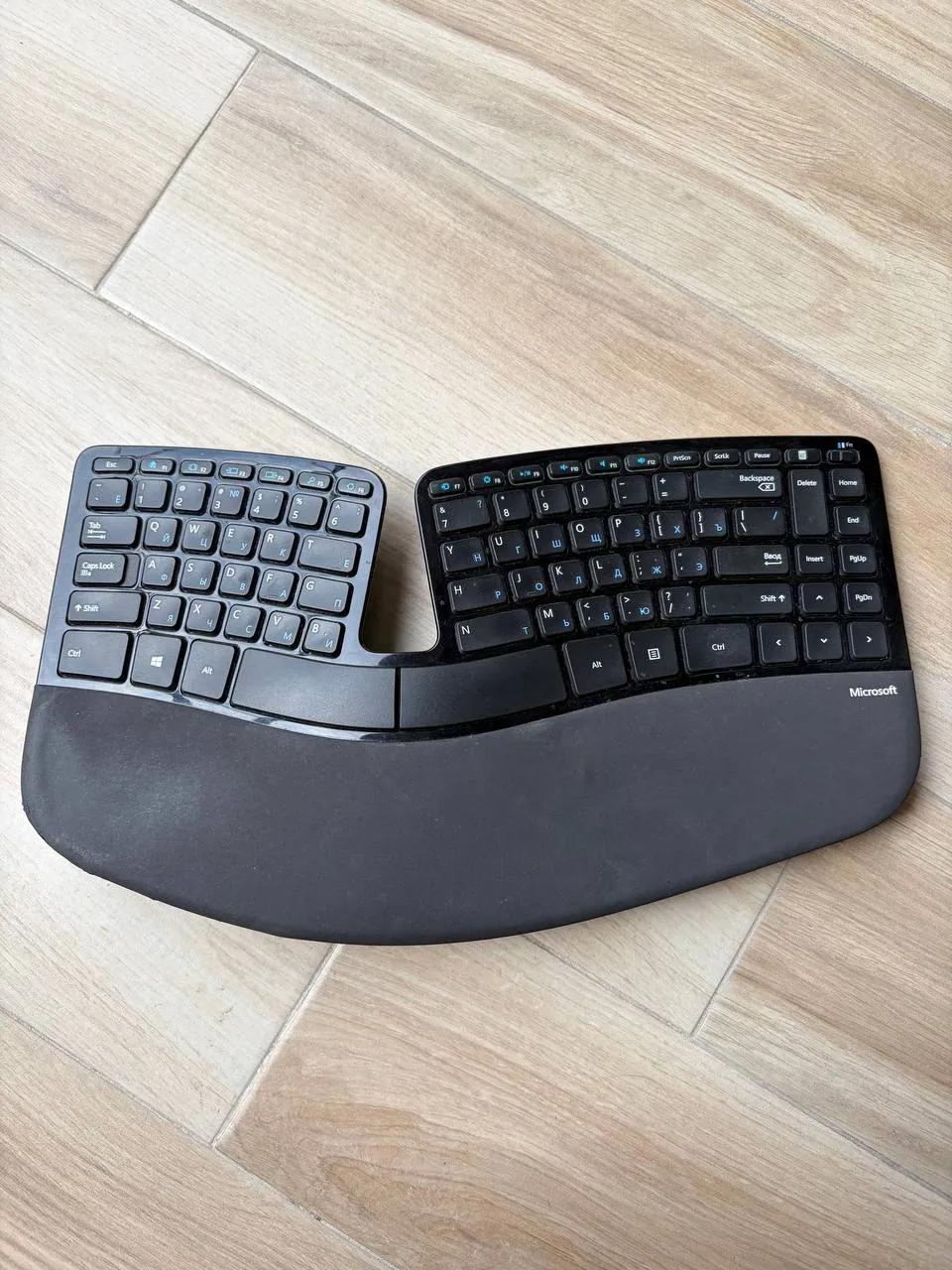 Клавиатура Microsoft б/у, район Ваке