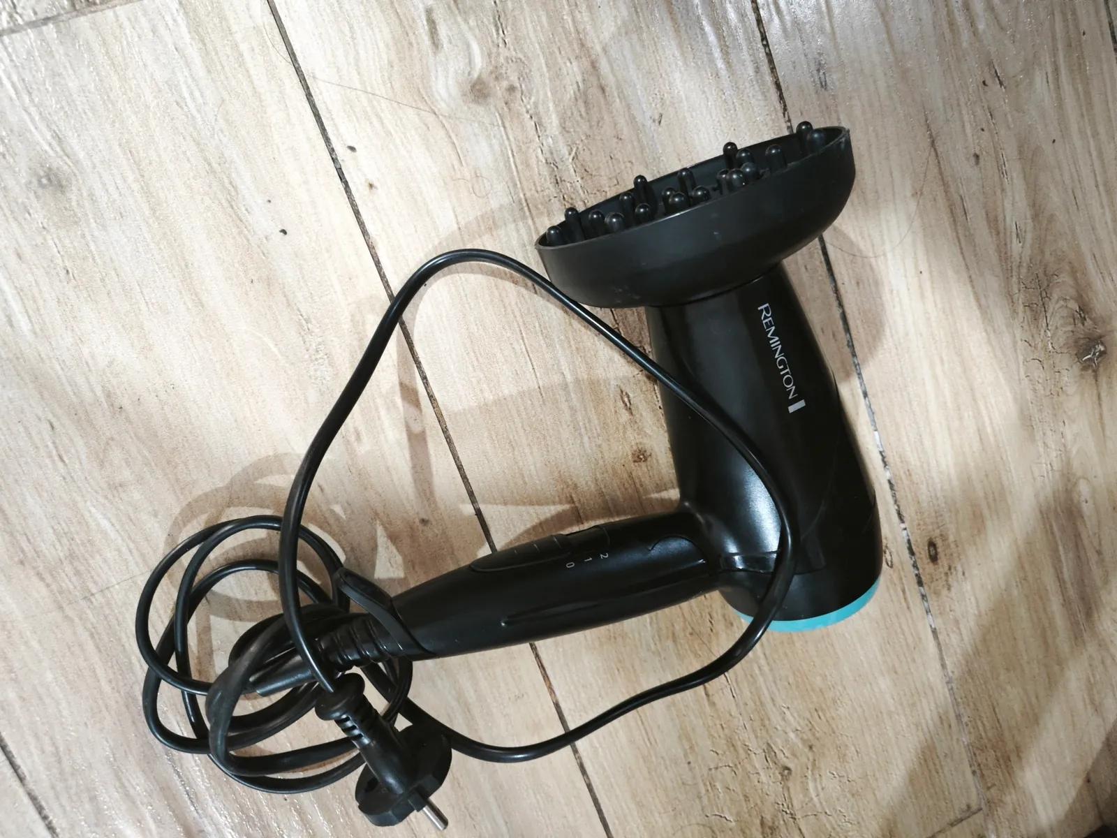 Компактный фен Remington D1500 для путешествий