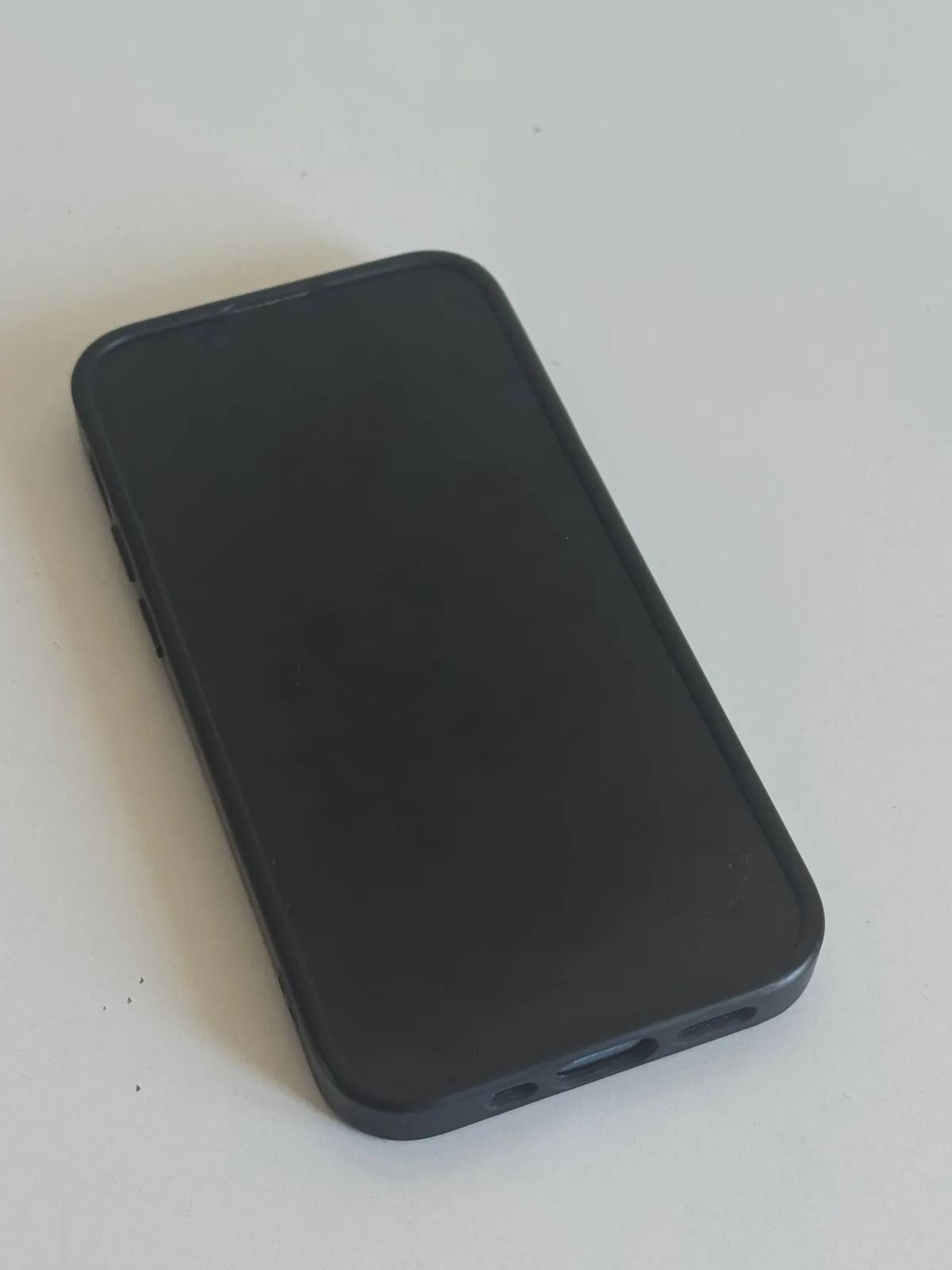IPhone 13 Mini с доставкой по Грузии