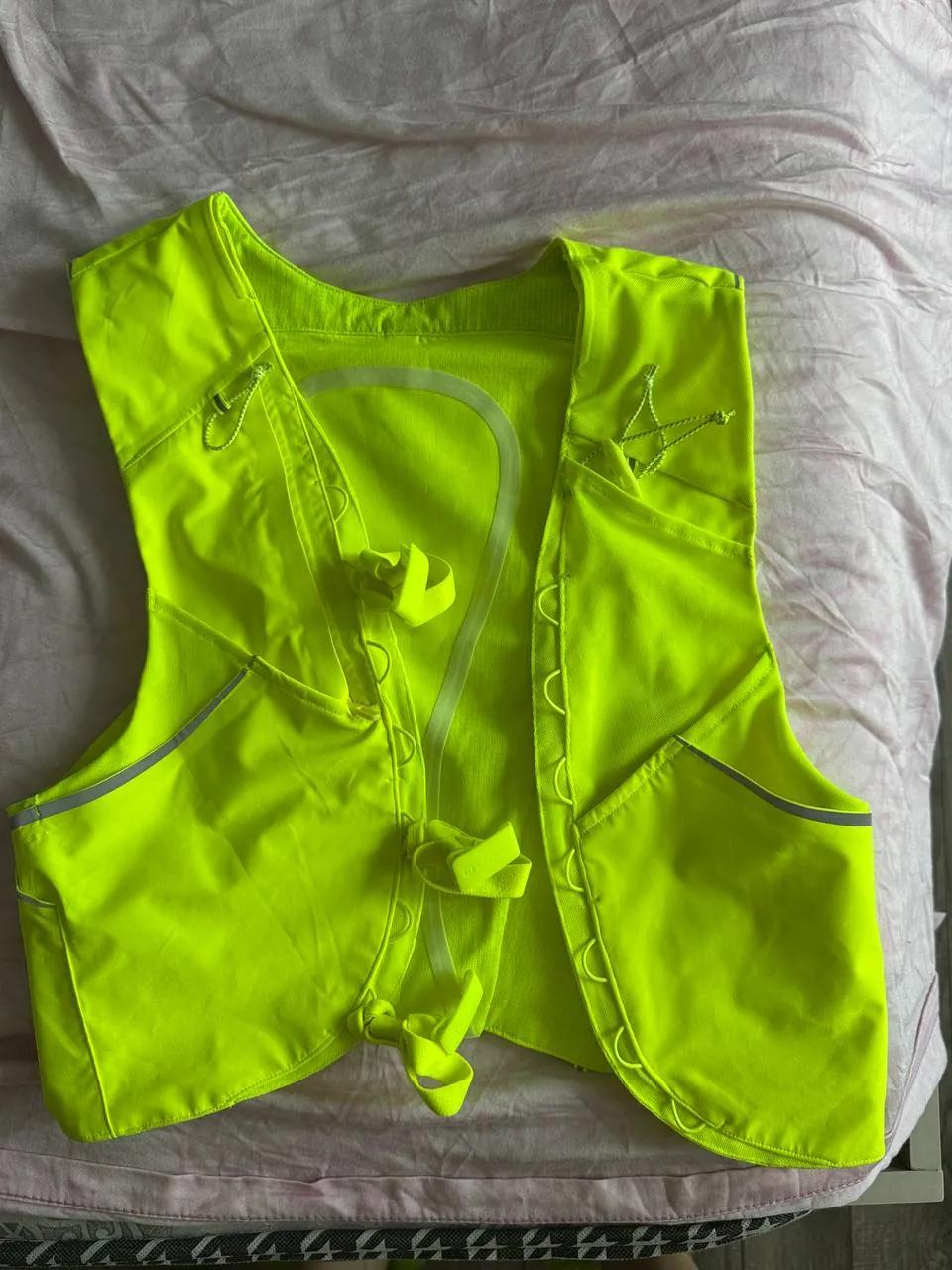 Женский жилет Lululemon XS в Батуми