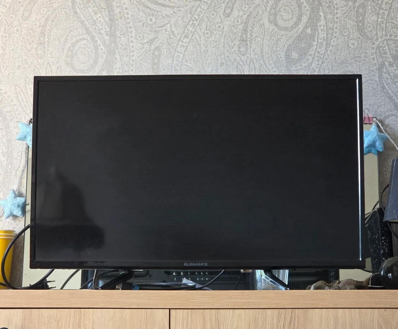 Телевизор Elegance 32 дюйма LED