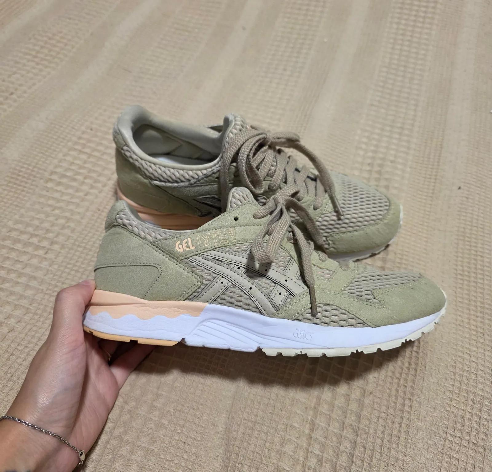 Кроссовки ASICS Gel-Lyte V размер 40