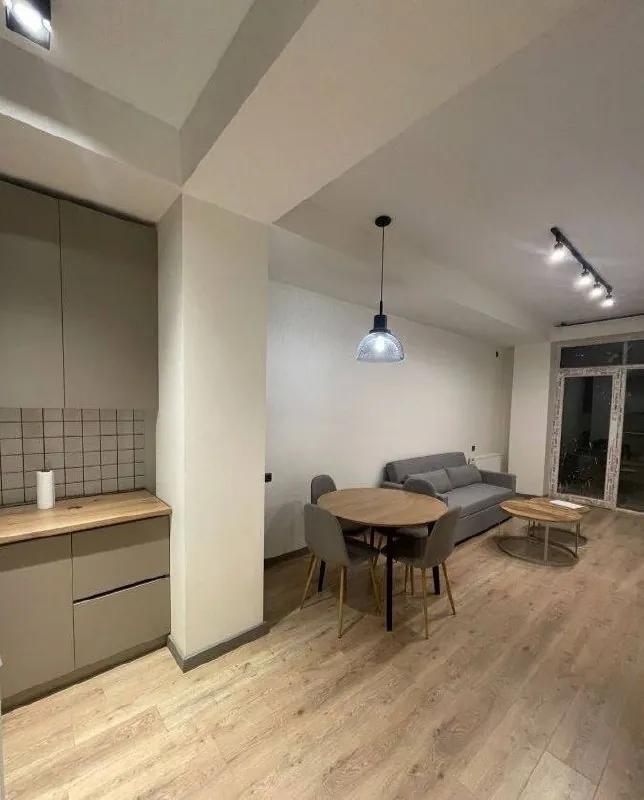 Квартира 50 м² с ремонтом в Диди Дигоми