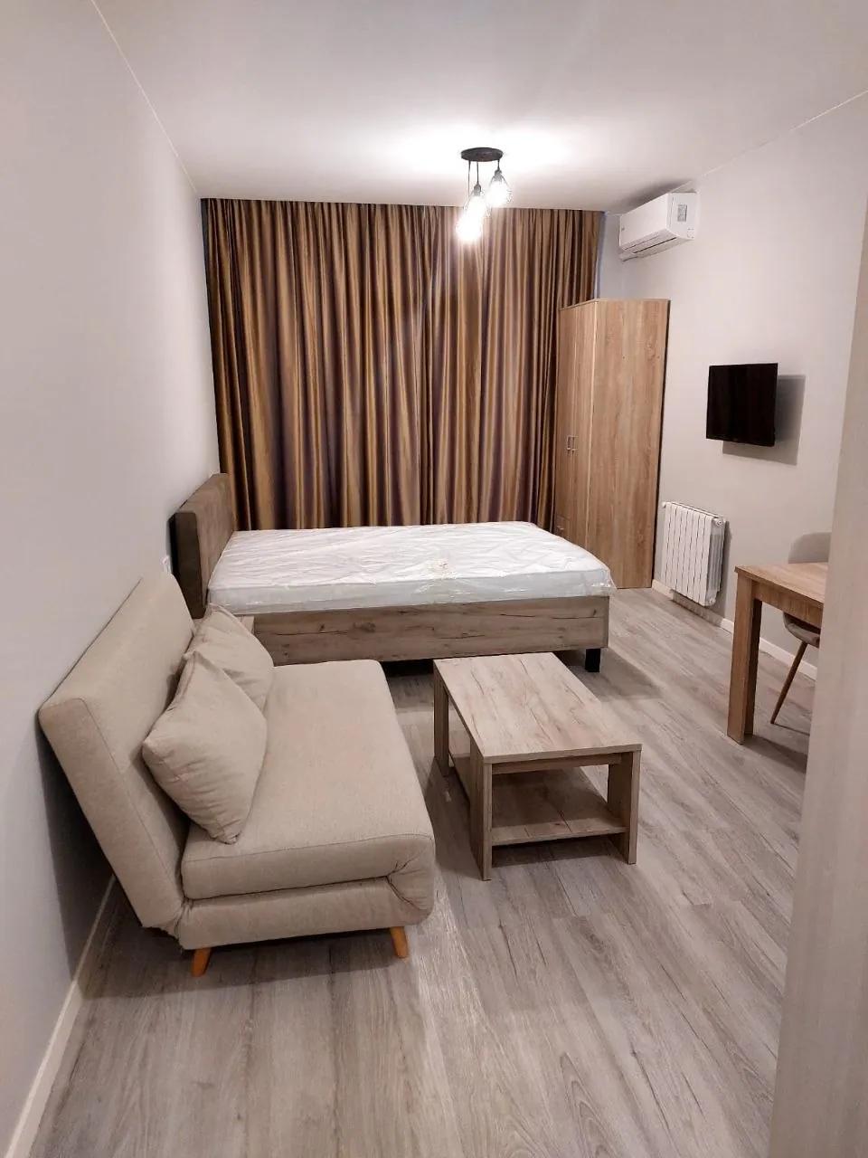 Студия 34 м² с видом на море в Komuna Tower