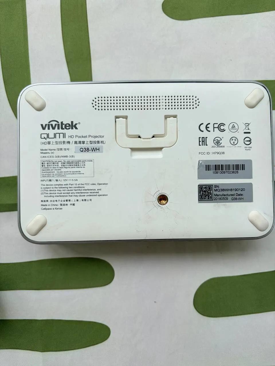 Проектор Vivitek Qumi Q38, Full HD компактный