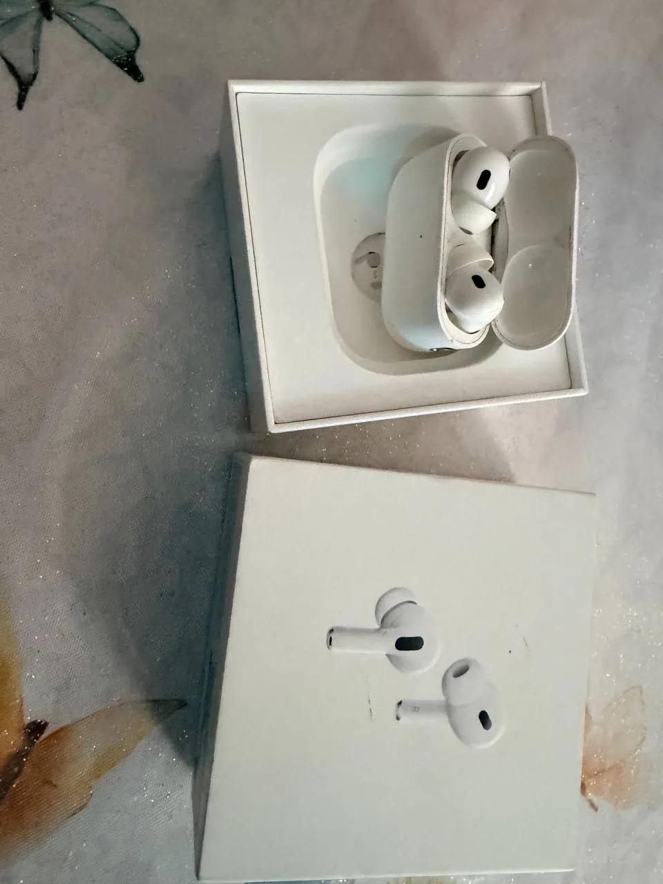 Наушники AirPods Pro 2 поколения
