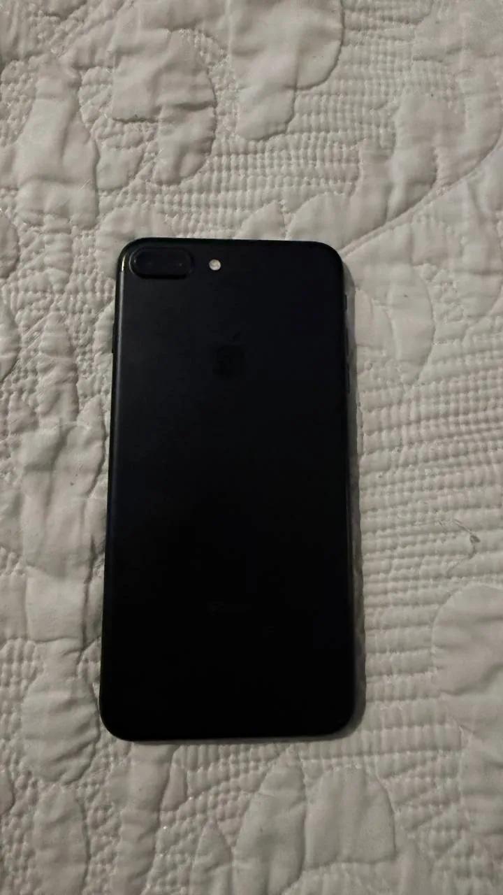 IPhone 7 Plus 32 ГБ, батарея 86-88%