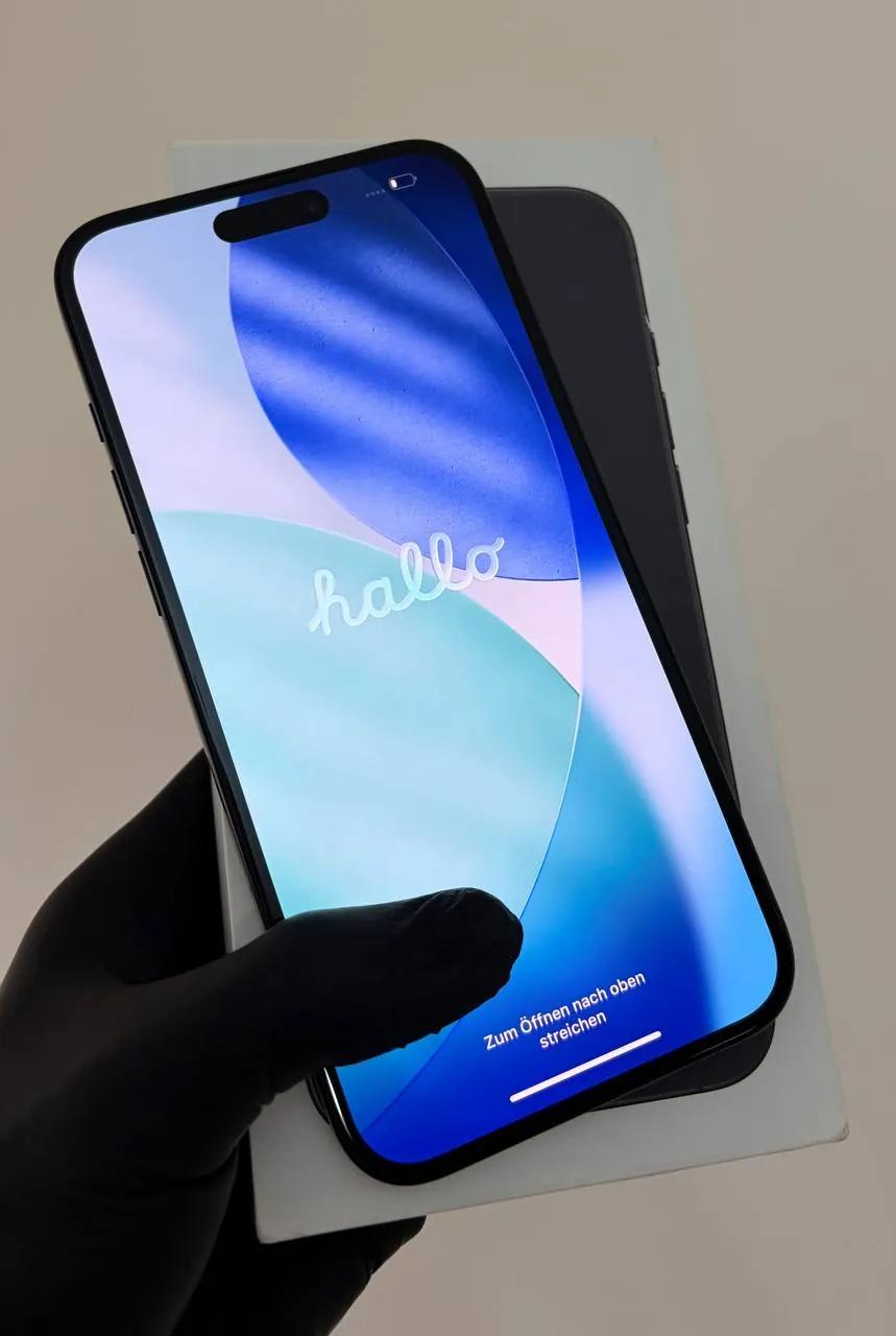 IPhone 16 Plus 128 ГБ чёрный, батарея 90%