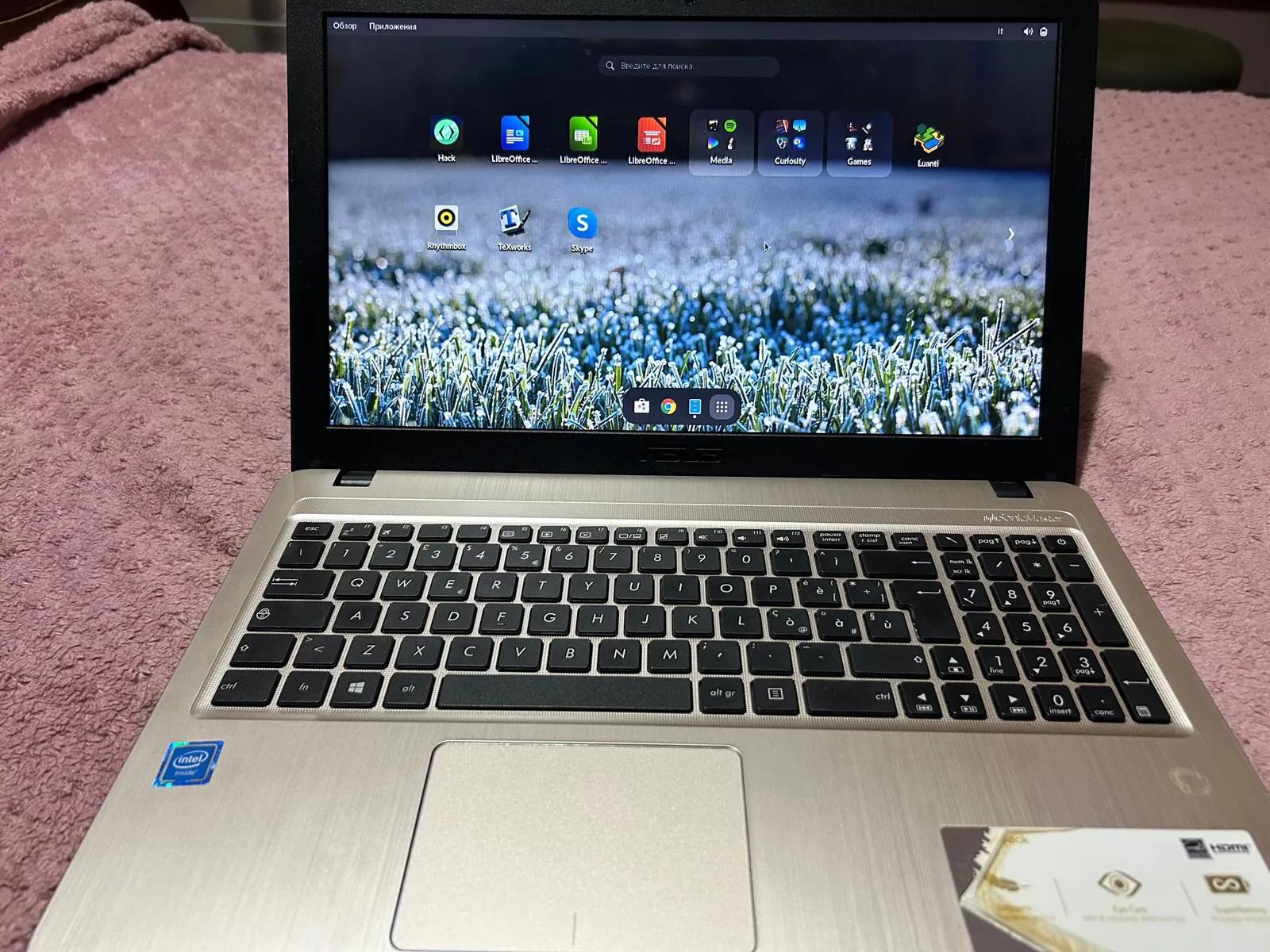 Ноутбук ASUS Vivobook 15, Celeron N4000