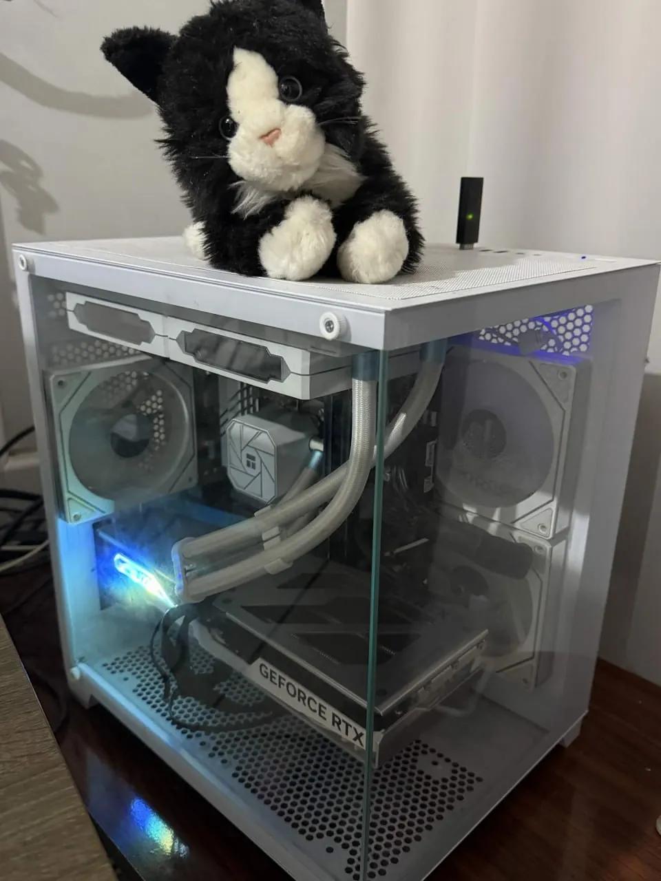 Игровой компьютер на i9-12900K и RTX 4060 Ti
