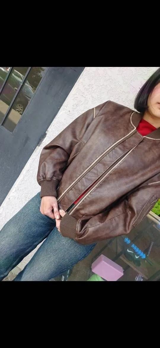 Куртка Guess, новая