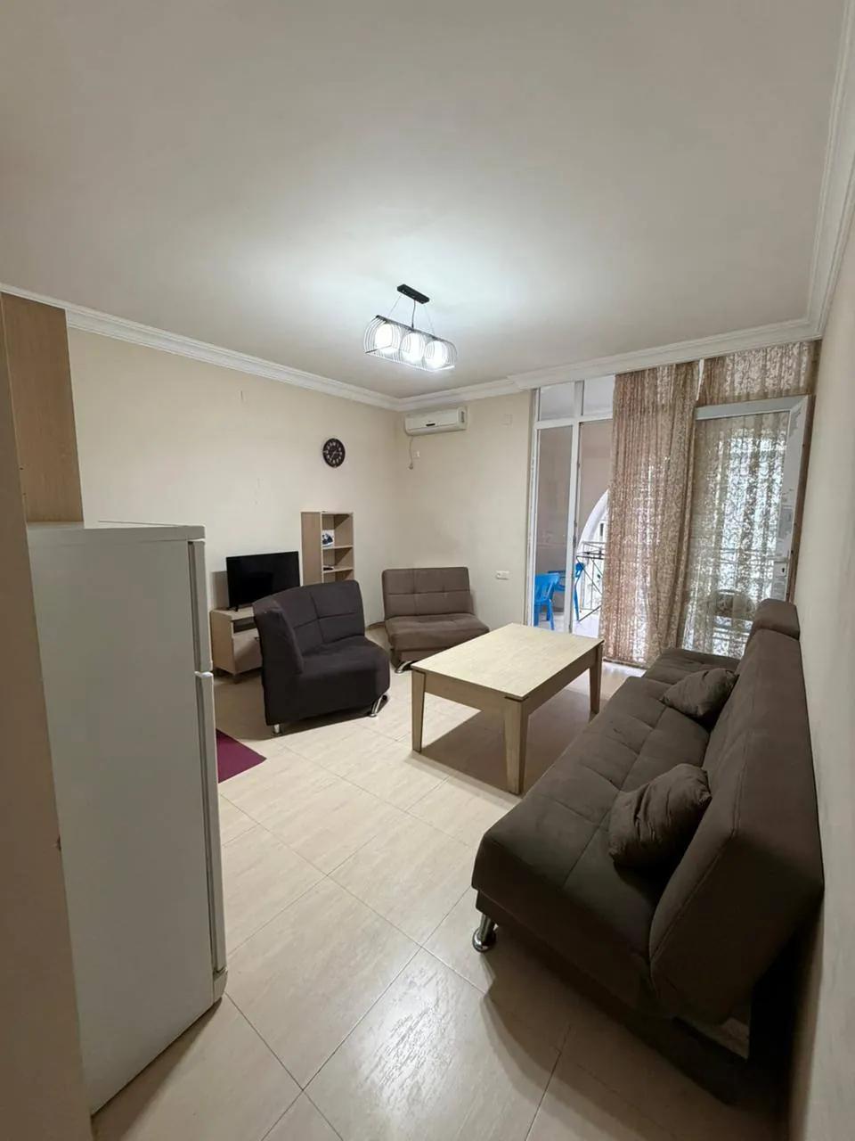Квартира 65 м² с отдельной спальней на Химшиашвили