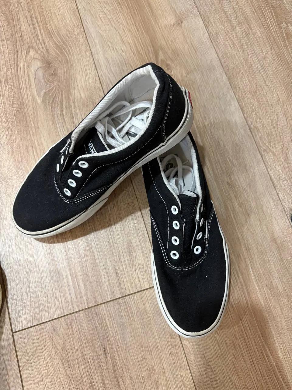 Кроссовки Vans Old Skool размер 38