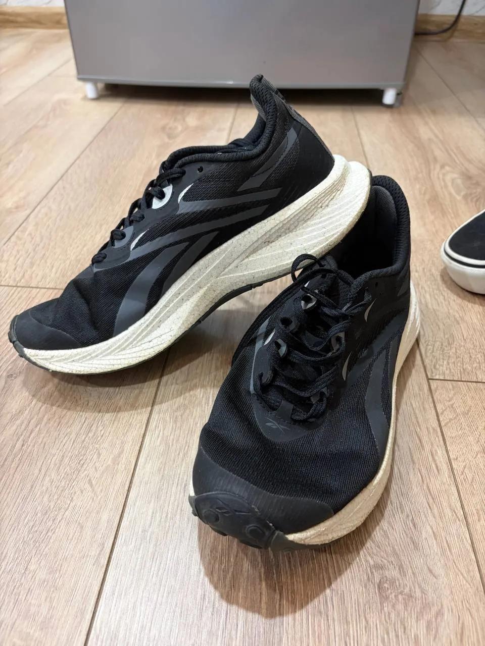 Женские кроссовки Reebok Floatride Energy 5
