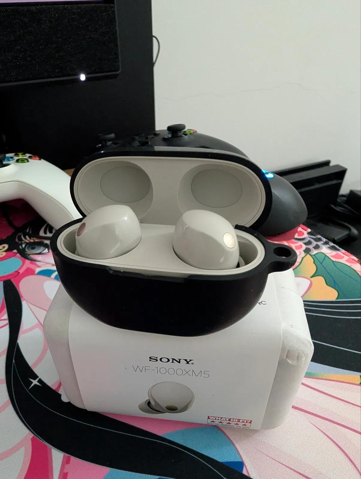 Наушники Sony WF-1000XM5