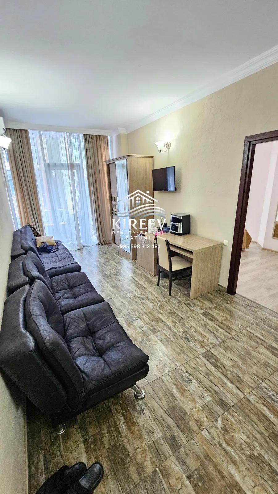 Квартира 43 м² в Старом городе Батуми
