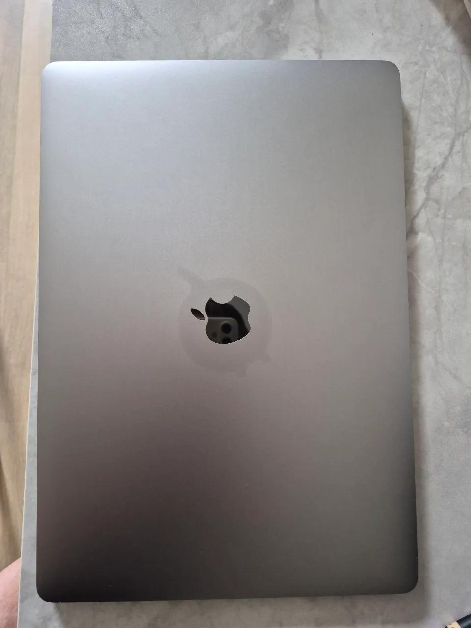 MacBook Pro 15 2019 SSD 256