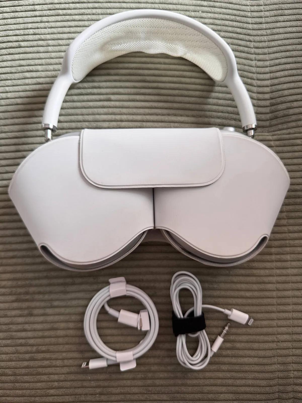 AirPods Max с Lightning Silver