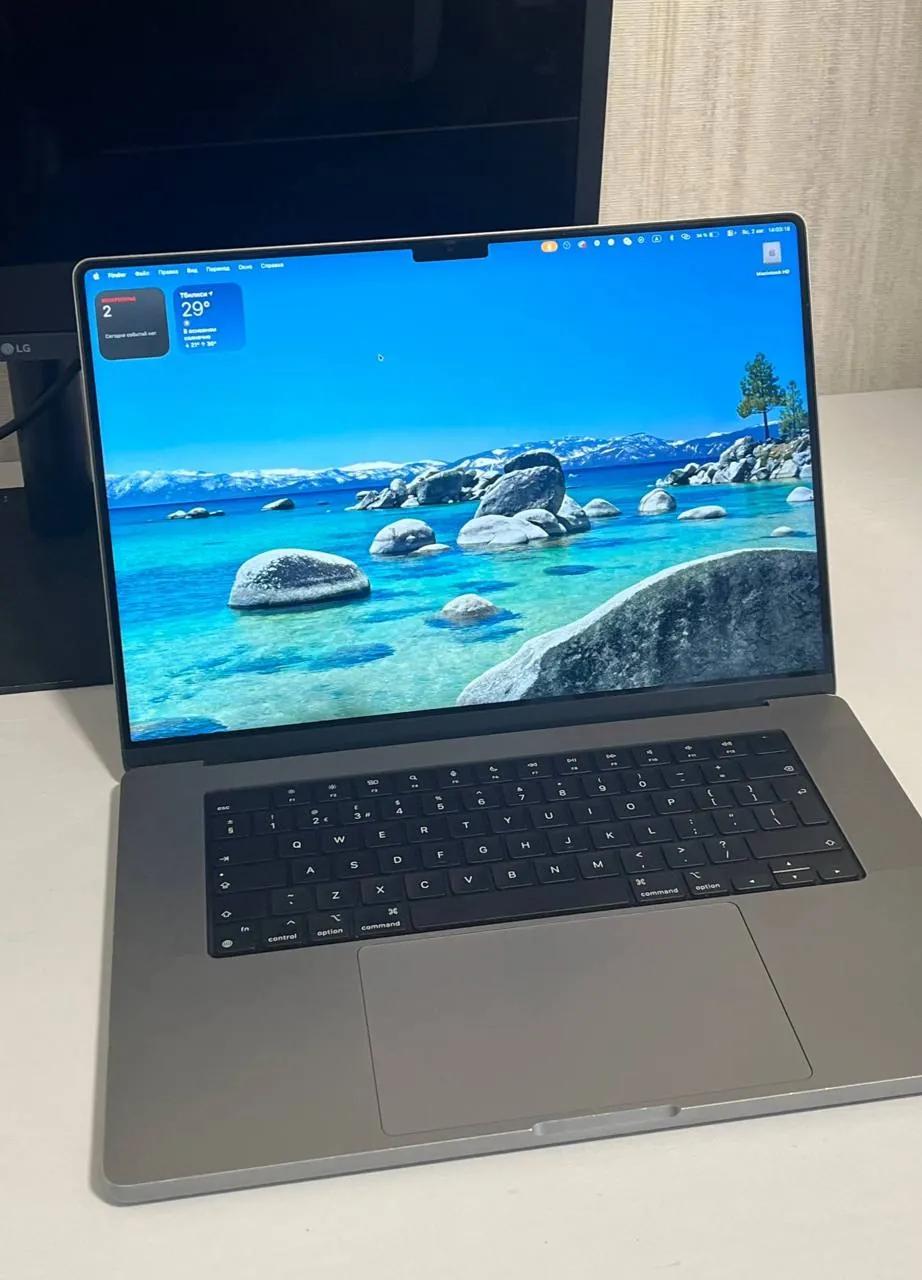 MacBook Pro M2 Pro 16 512GB
