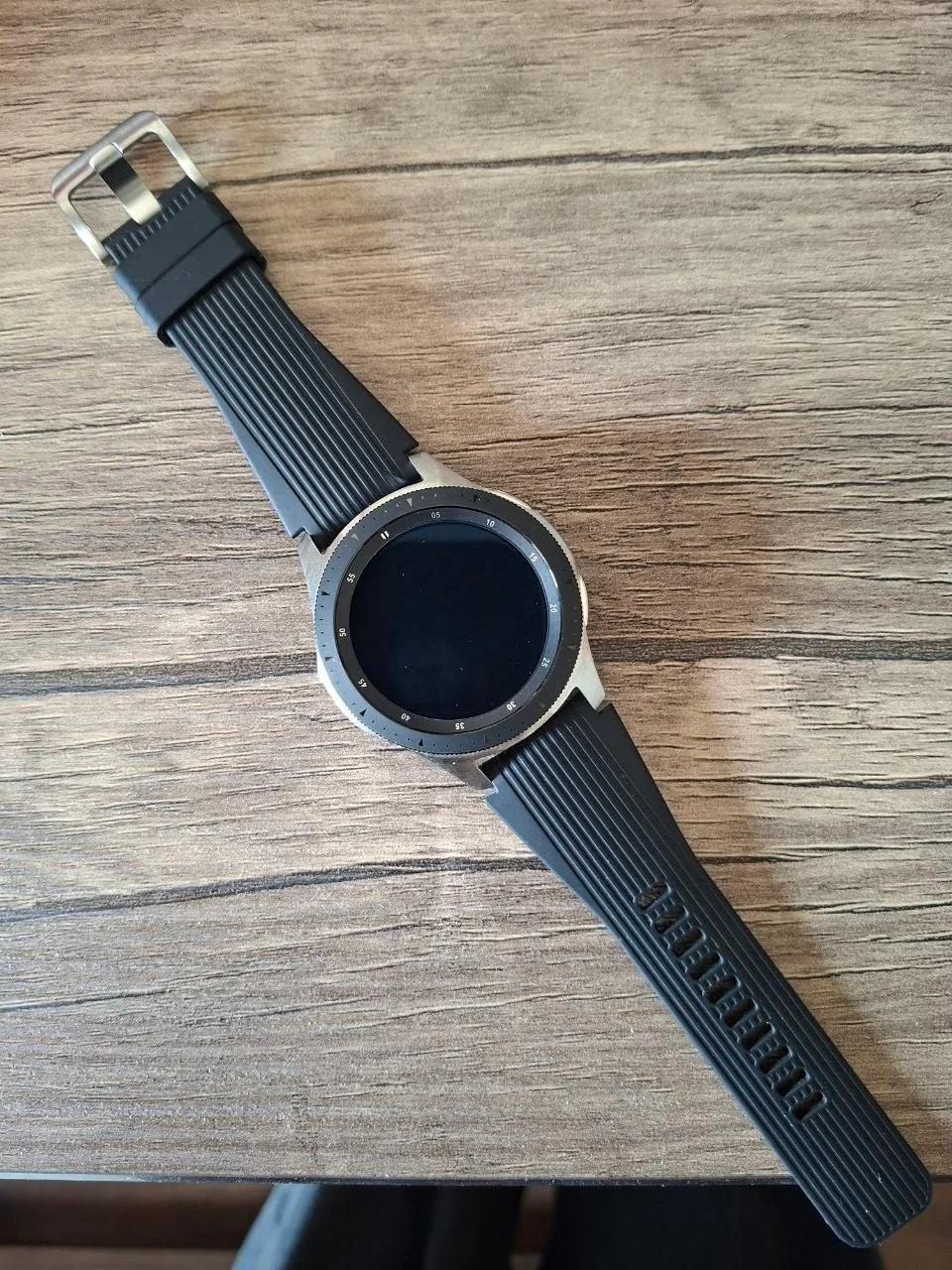 Смарт-часы Samsung Galaxy Watch 46мм