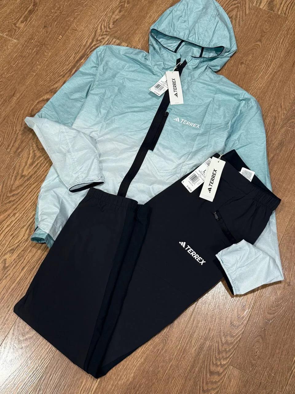 Комплект Adidas Terrex ветровка и штаны