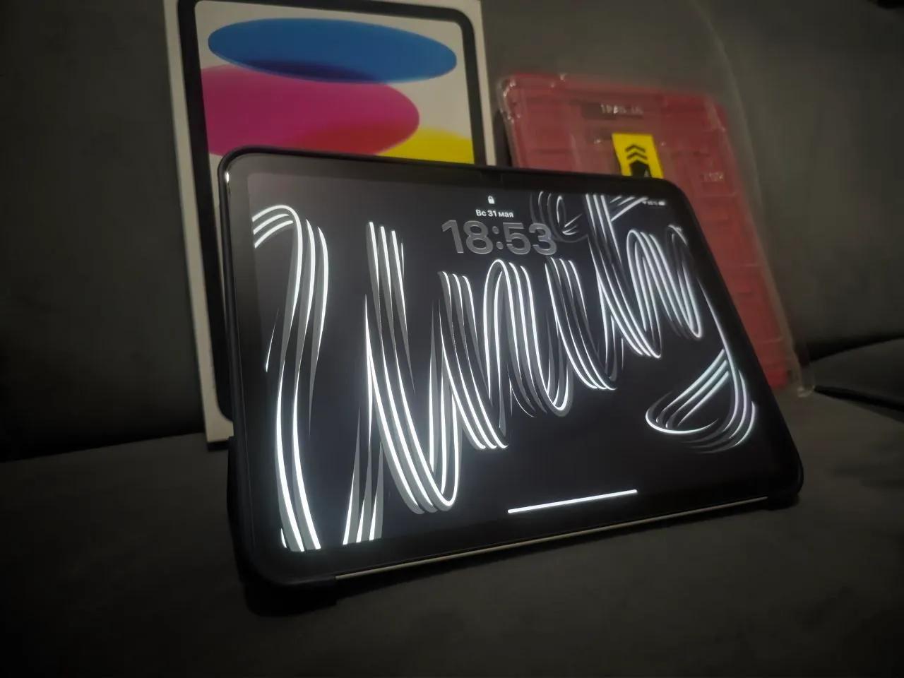 iPad 10 64GB и SteamDeck LCD 1TB