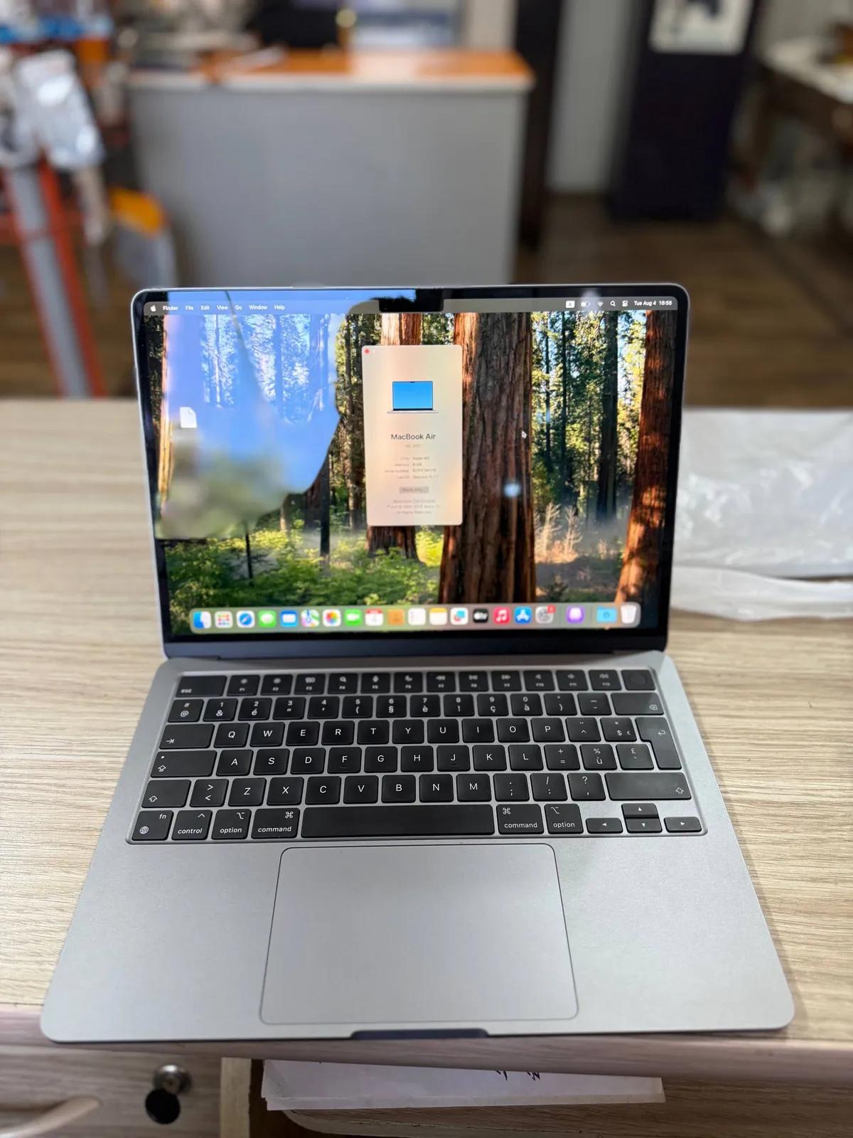 MacBook Air 13 M2 Silver