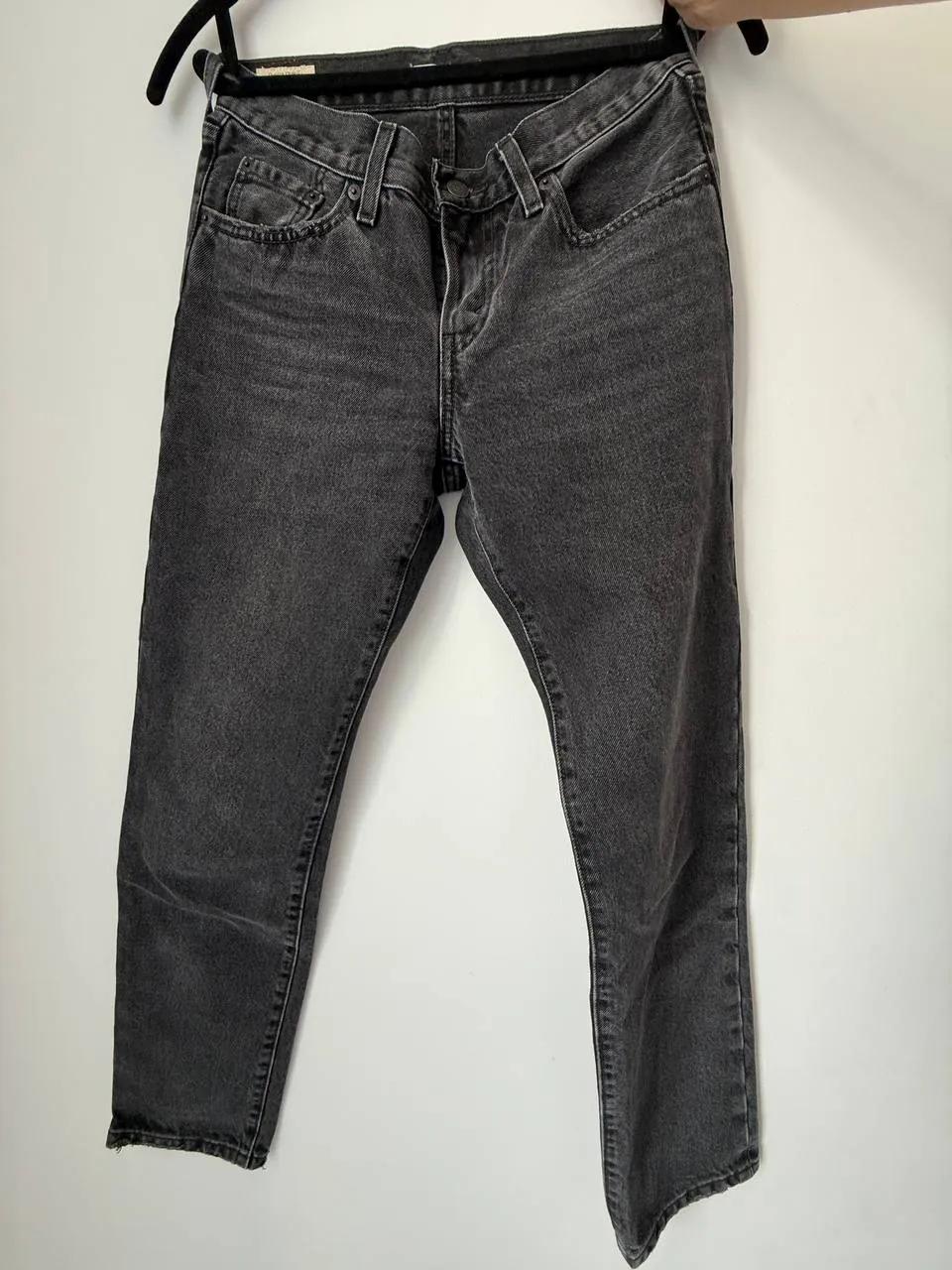 Джинсы Levi's оригинал размер S