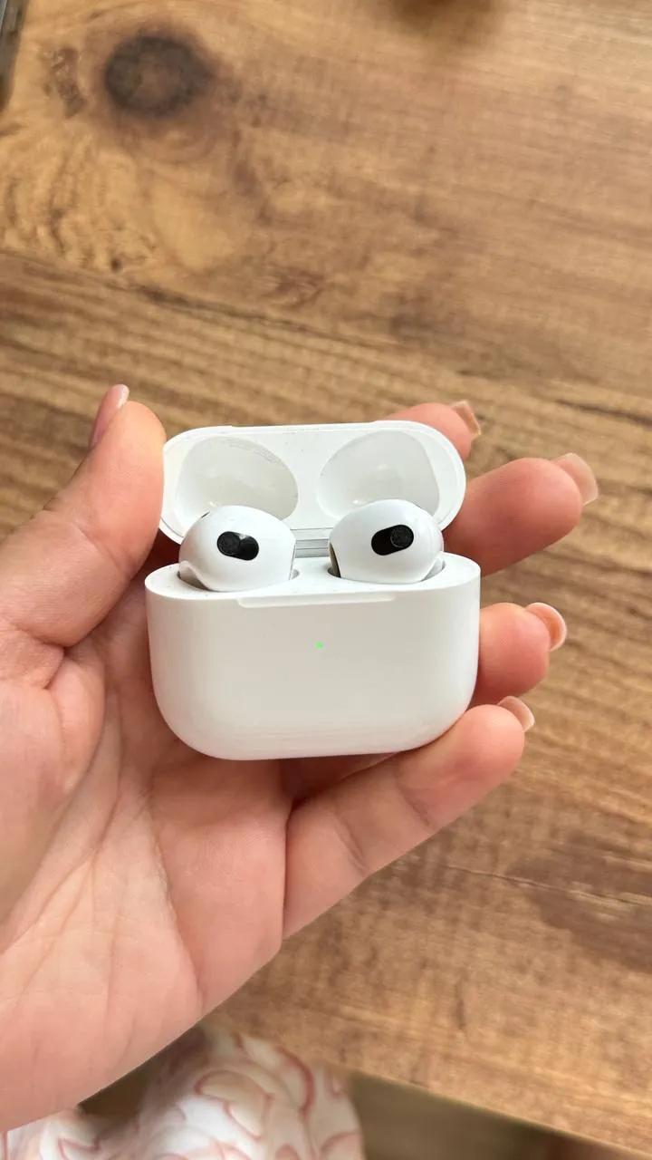 AirPods 3 поколение A2564