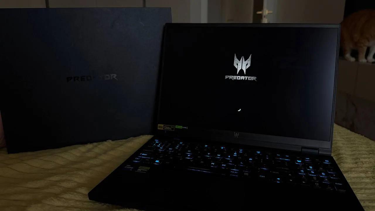 Ноутбук Acer Predator Helios 16