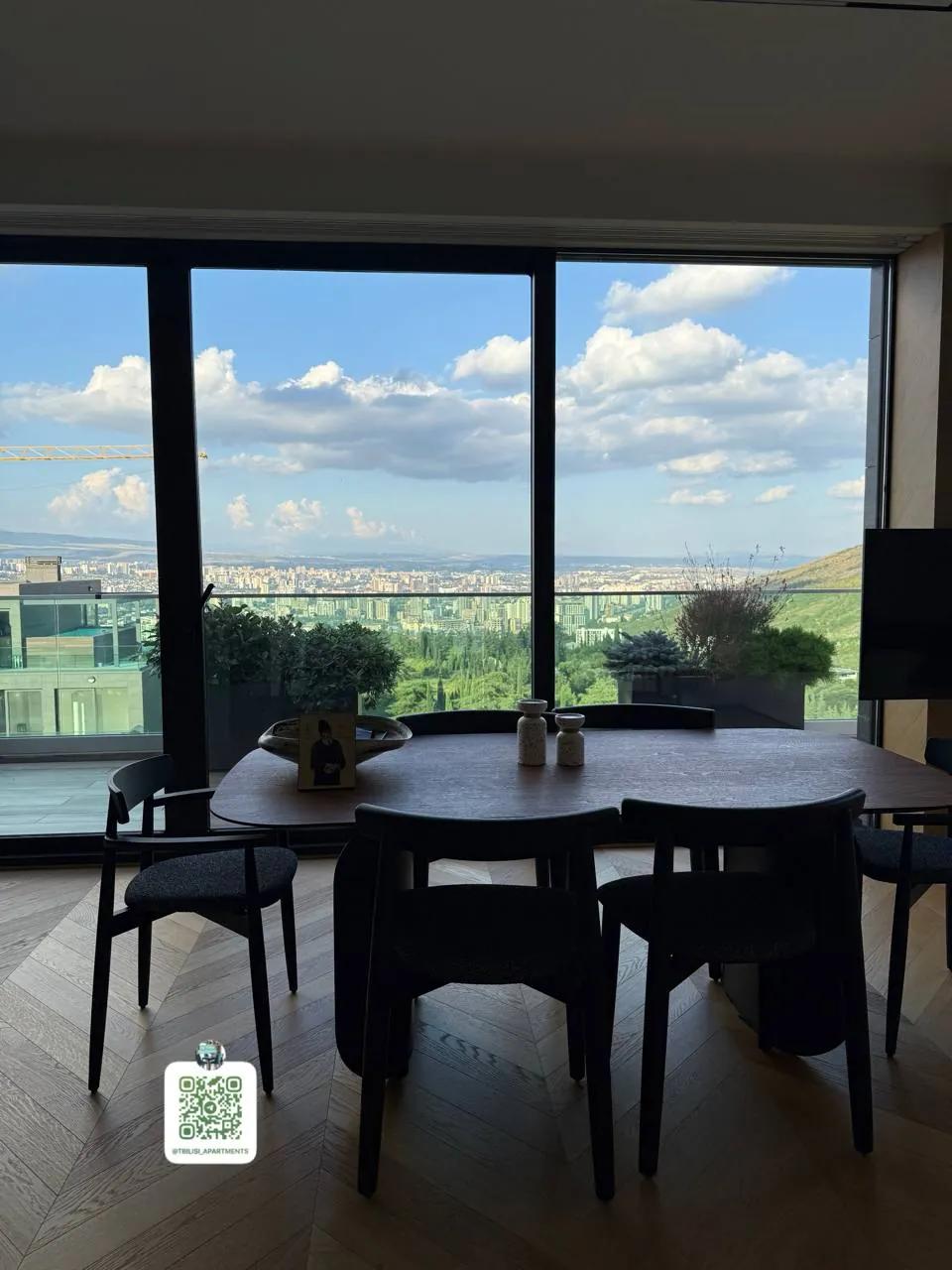 Аренда пентхауса Krtsanisi Villa VIP