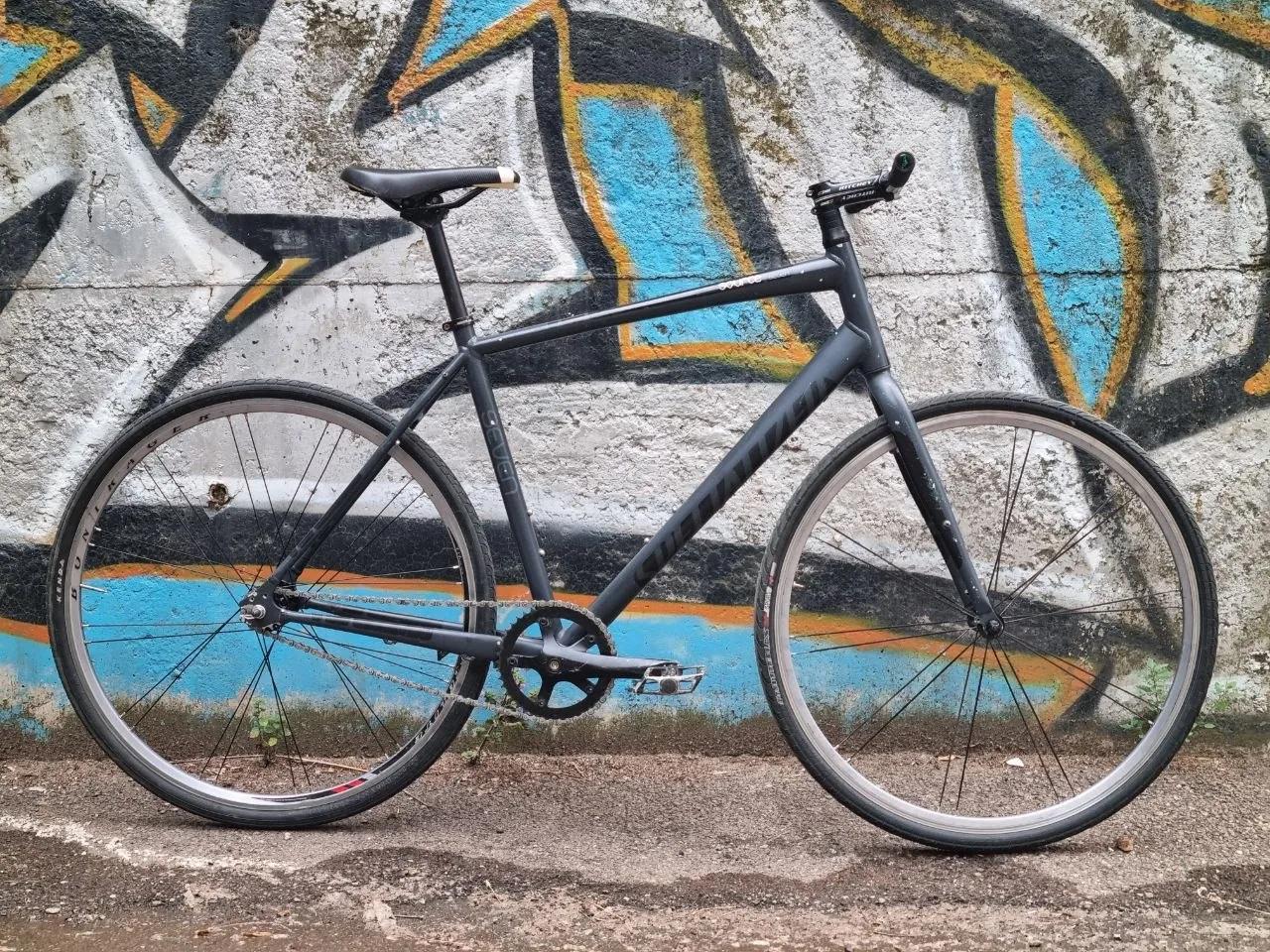 Велосипед фикс-гир Specialized