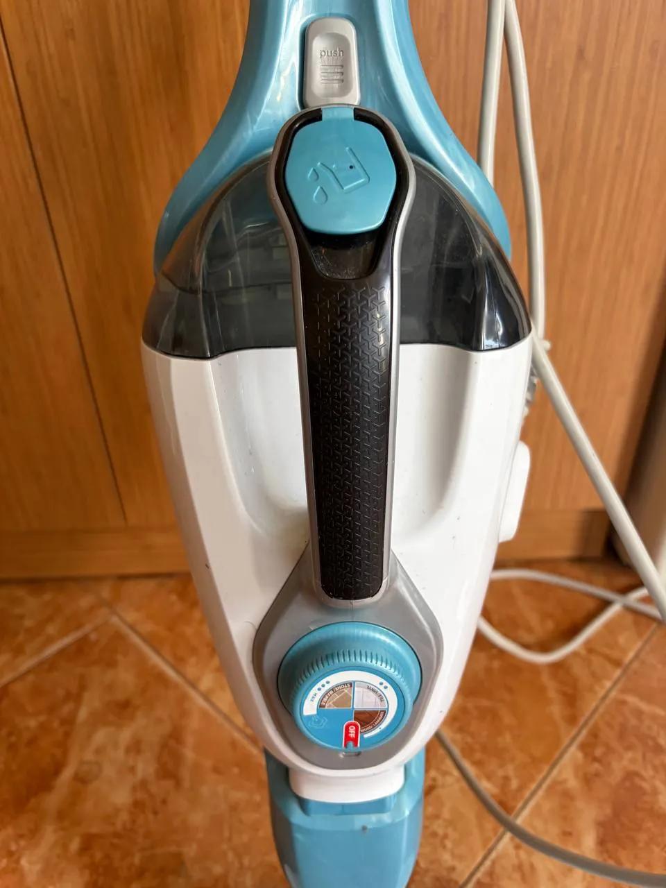 Паровая швабра Black+Decker 9-в-1