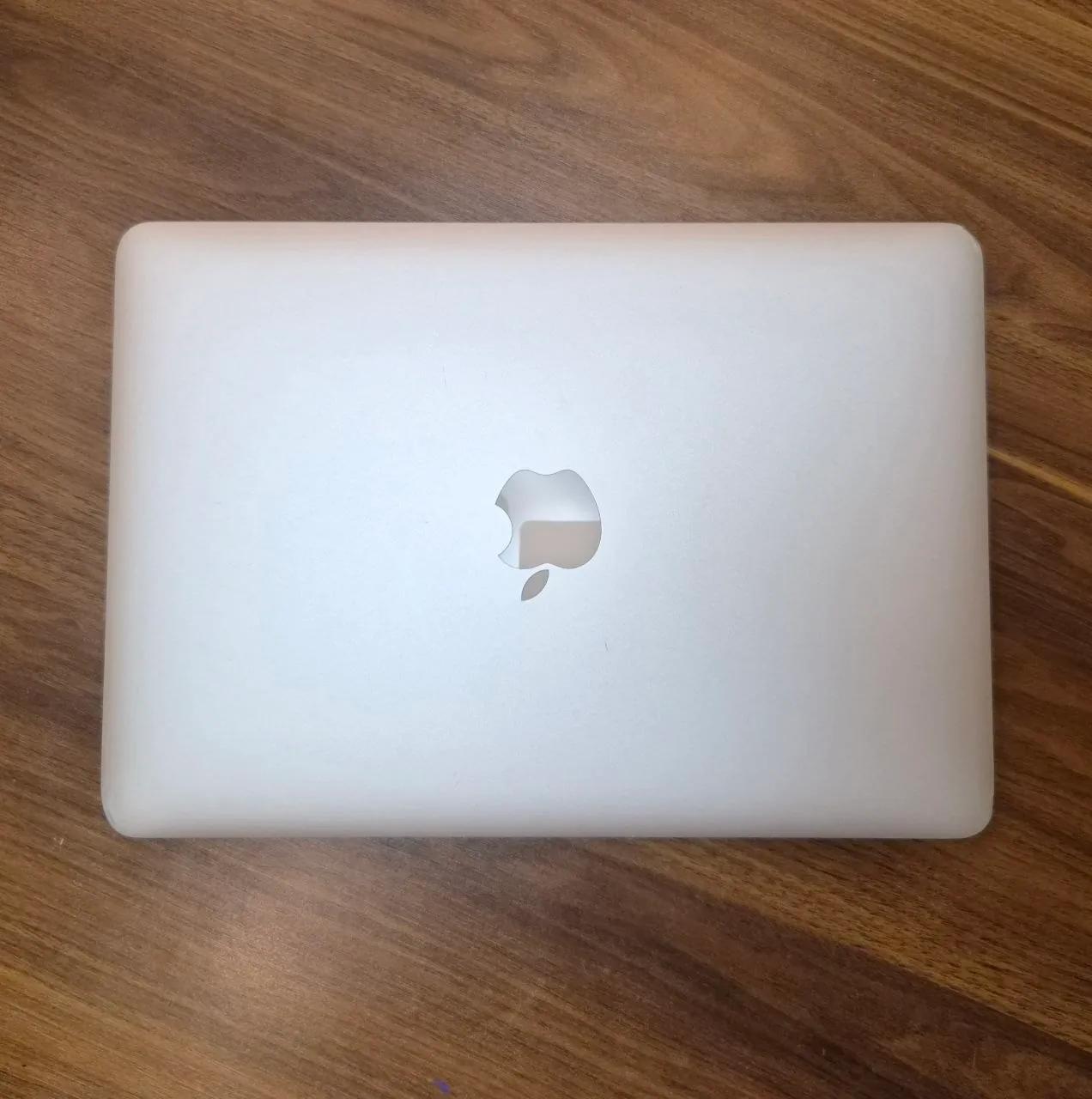 MacBook Pro 13 дюймов 2015 года