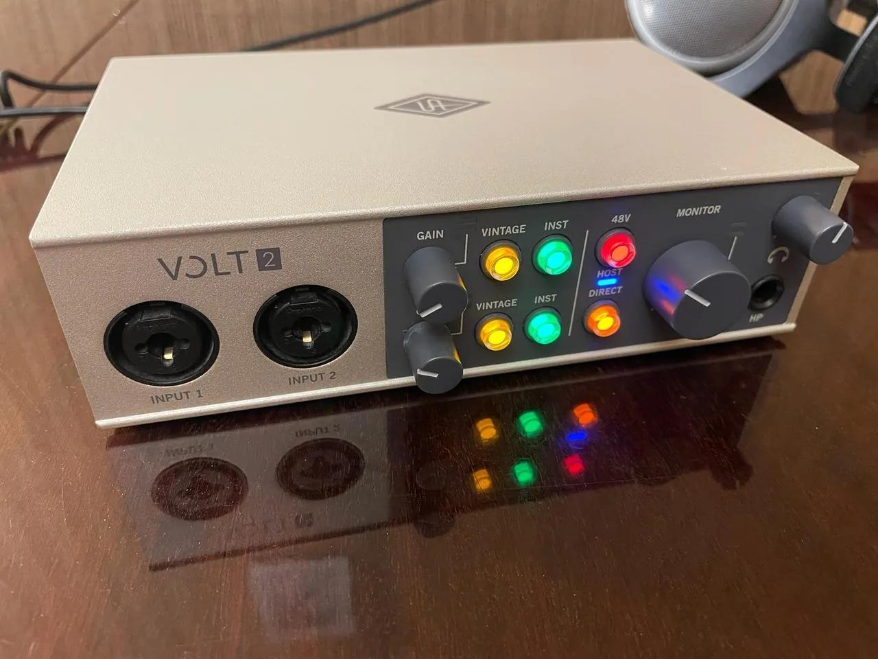 Аудиоинтерфейс Universal Audio Volt 2 отличное состояние