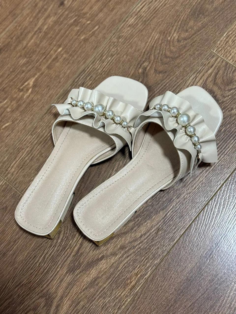 Женские тапочки размера 37-38