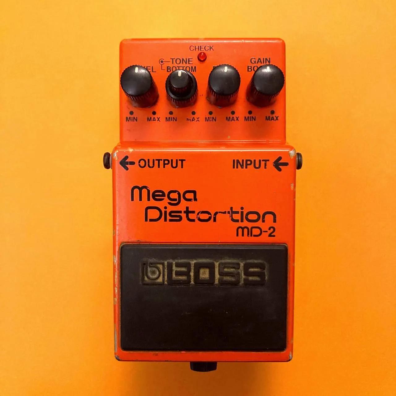 Педаль Boss MD-2 Mega Distortion