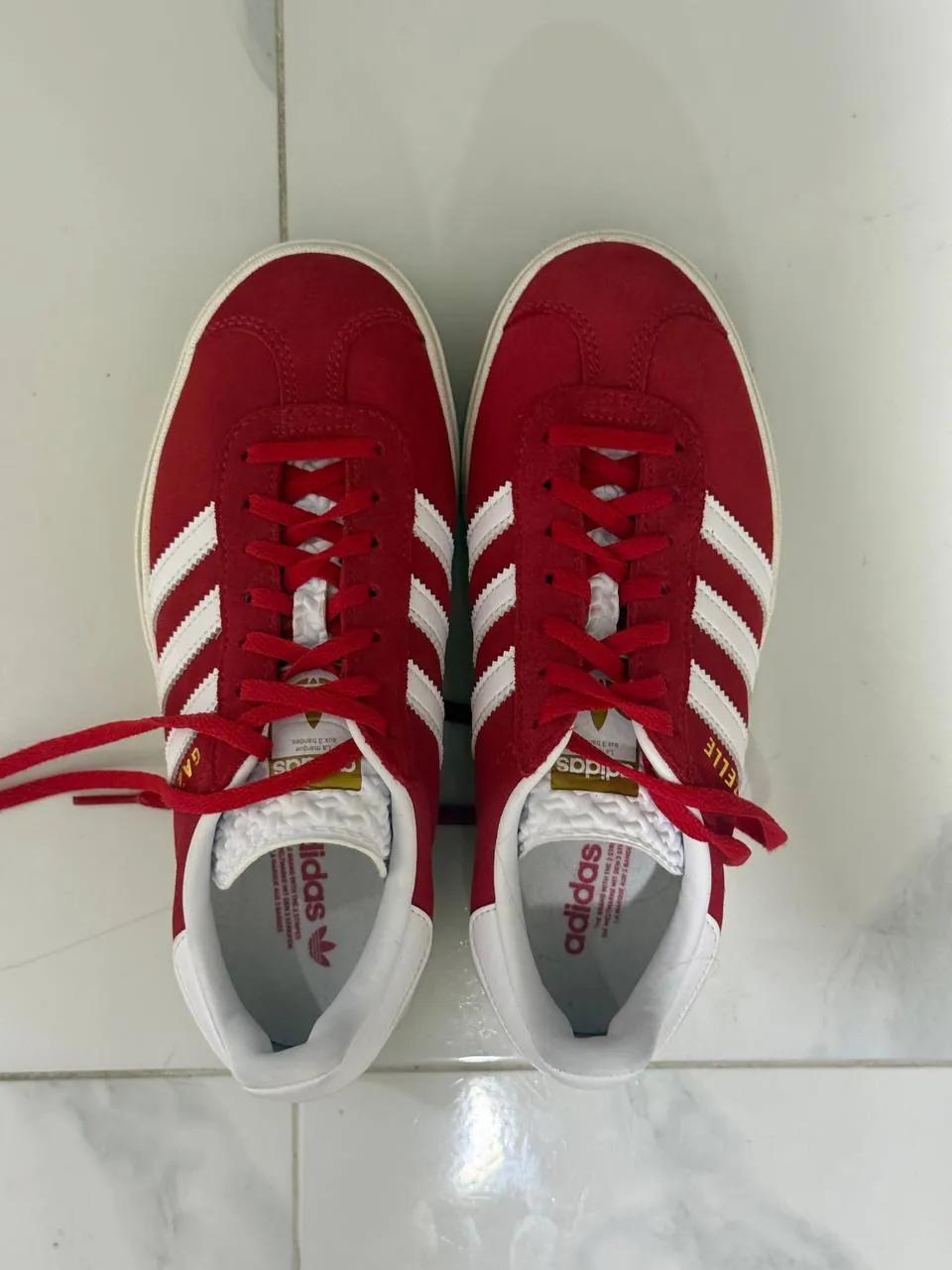 Кроссовки adidas Gazelle Bold Red, размер 38