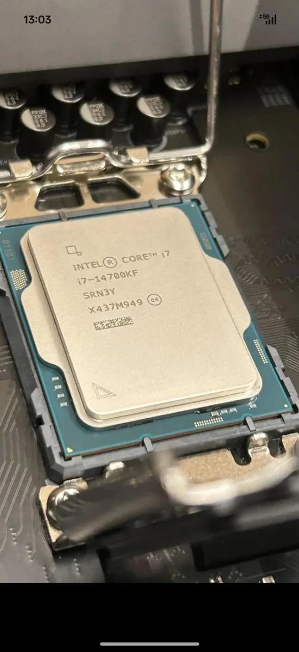 Процессор Intel Core i7-14700KF, LGA1700